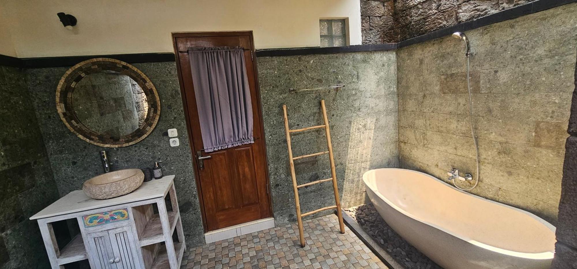 Вилла Mirah House Убуд Экстерьер фото